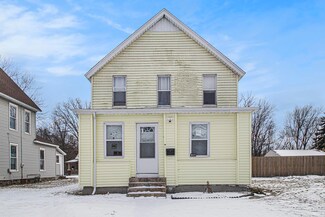 917 Middlebury St, Elkhart, IN 46516