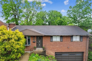 1371 Blue Jay Dr, Pittsburgh, PA 15243