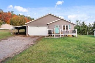 5829 Springvale Rd, Boyne Falls, MI 49713