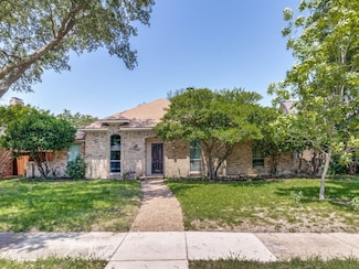 207 Hemlock Dr, Richardson, TX 75081