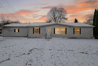 835 Fleming Ave, Jackson, MI 49202