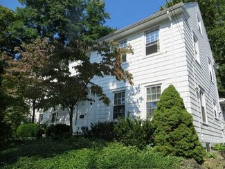 910 Highland Ave, Rochester, NY 14620