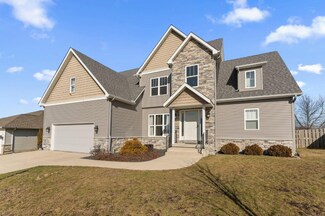 213 Eagle Ridge Dr, Valparaiso, IN 46385
