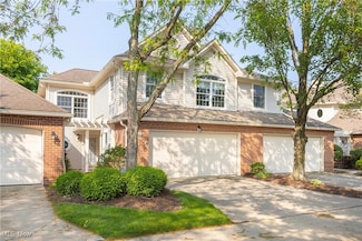 401 Bounty Way Unit 227, Avon Lake, OH 44012
