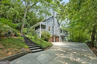 610 Lake Dr, Snellville, GA 30039