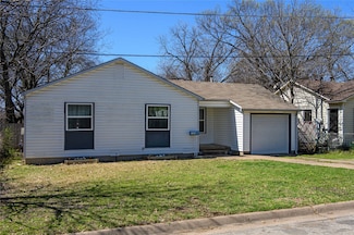 2106 N Alexander St, Sherman, TX 75092