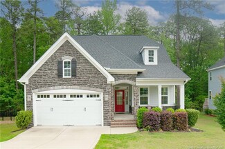 74 School Side Dr, Spring Lake, NC 28390