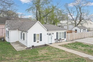 412 South St, Bucyrus, KS 66013