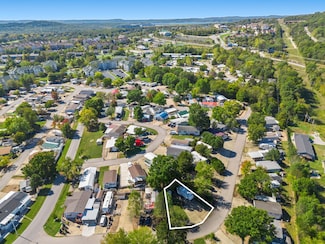 214 Blue Bird Ln, Branson, MO 65616