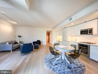925 H St NW Unit 403, Washington, DC 20001