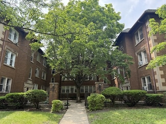 251 Wilcox St Unit 302, Joliet, IL 60435