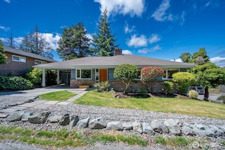 9003 43rd Place SW, Seattle, WA 98136