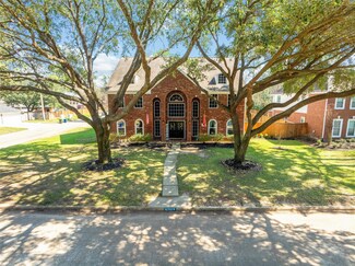 16702 Avenfield Rd, Tomball, TX 77377