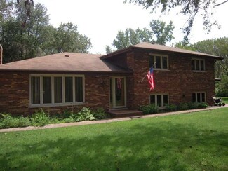 13637 S Star Ln, Lemont, IL 60439