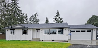 208 S Second St, Oakville, WA 98568
