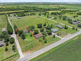 1214 Farm To Market 902, Howe, TX 75459