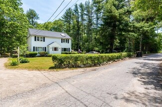 216 Main St, Carver, MA 02330