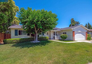 3131 Santa Paula Dr, Concord, CA 94518