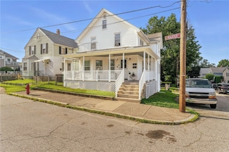 40 Baxter St, Woonsocket, RI 02895