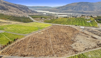 6162 Batterman Rd Unit B, East Wenatchee, WA 98802