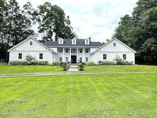 1 Princess Green, Albany, NY 12211