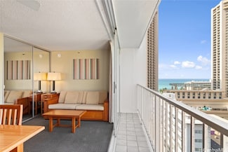 2427 Kuhio Ave Unit 1404, Honolulu, HI 96815