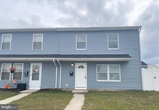 7 Lennox Ct, Sicklerville, NJ 08081