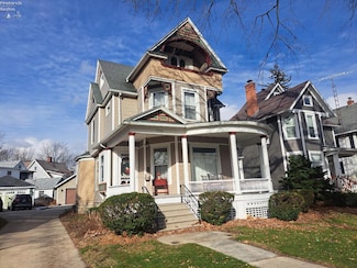 1116 Buckland Ave, Fremont, OH 43420