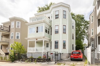 35 Torrey St Unit 1, Dorchester Center, MA 02124