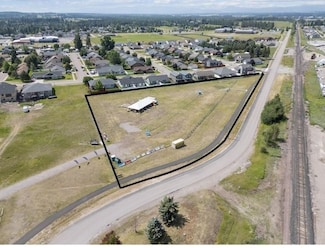 165 Veteran Dr, Columbia Falls, MT 59912