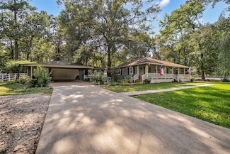 1100 Papoose Trail, Montgomery, TX 77316