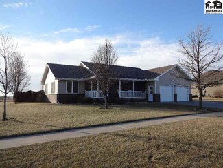 200 Fescue Dr, Inman, KS 67546