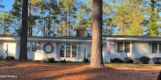 110 Branch Rd, Southern Pines, NC 28387