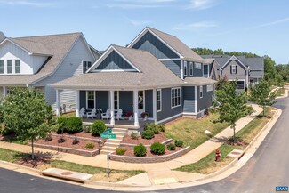 1704 Shelton St, Charlottesville, VA 22901