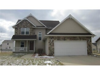 8858 Jacaranda Dr, Dimondale, MI 48821