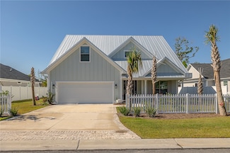 506 Conservation Dr, Saint Simons Island, GA 31522