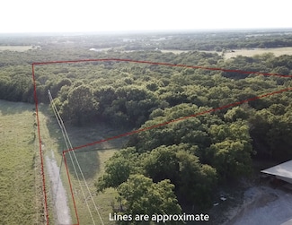 144 Cedar Oak Dr, Decatur, TX 76234