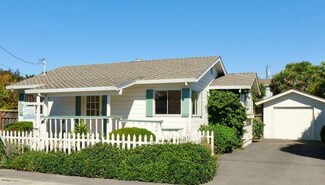 206 Valencia Ave, Aptos, CA 95003