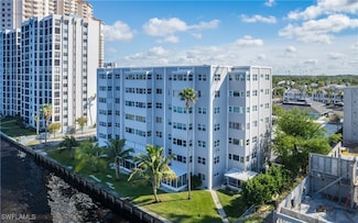 1900 Clifford St Unit 301, Fort Myers, FL 33901