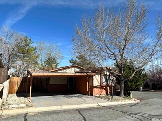 2700 Zinnia Ave, Reno, NV 89512