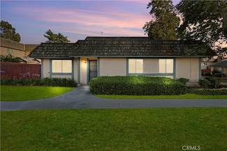 1477 Clemson Way Unit 29, Riverside, CA 92507