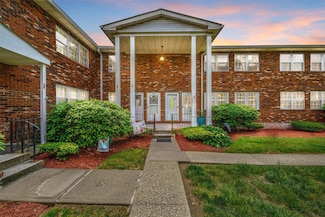 276 Temple Hill Rd Unit 1611, New Windsor, NY 12553