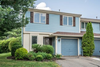 80 Copper Beech Dr Unit 80, Rocky Hill, CT 06067
