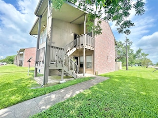 418 Garland Dr Unit 201, Lake Jackson, TX 77566