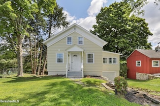 454 Sheffield Plain, Sheffield, MA 01257