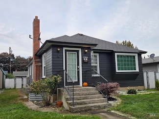 1210 10th St, Lewiston, ID 83501