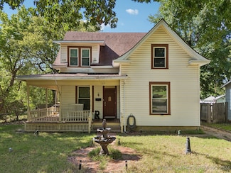 124 W Lincoln Ave, Sapulpa, OK 74066