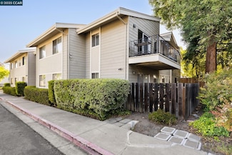 1064 Wesley Ct Unit 2, Walnut Creek, CA 94597
