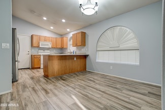 29757 N Broken Shale Dr Unit 8, San Tan Valley, AZ 85143