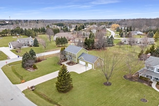 W1808 Highview Ct, Sheboygan, WI 53083